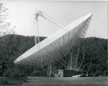 NRAO/AUI, NRAO 300-foot telescope collapsed (2 photos)
