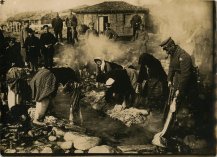 Unknown photographer, Laundry