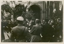 Unknown photographer, Nuns and soldiers