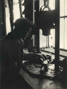 Photo Jean Augis, Jewel maker